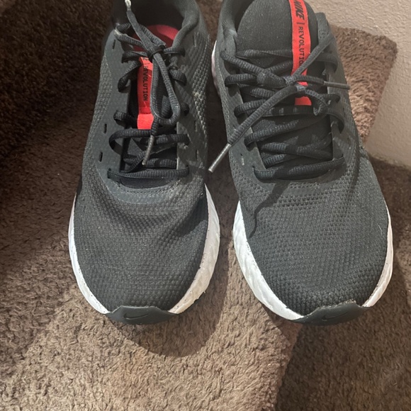 Sneakers by Nike Revolution - Picture 5 of 7